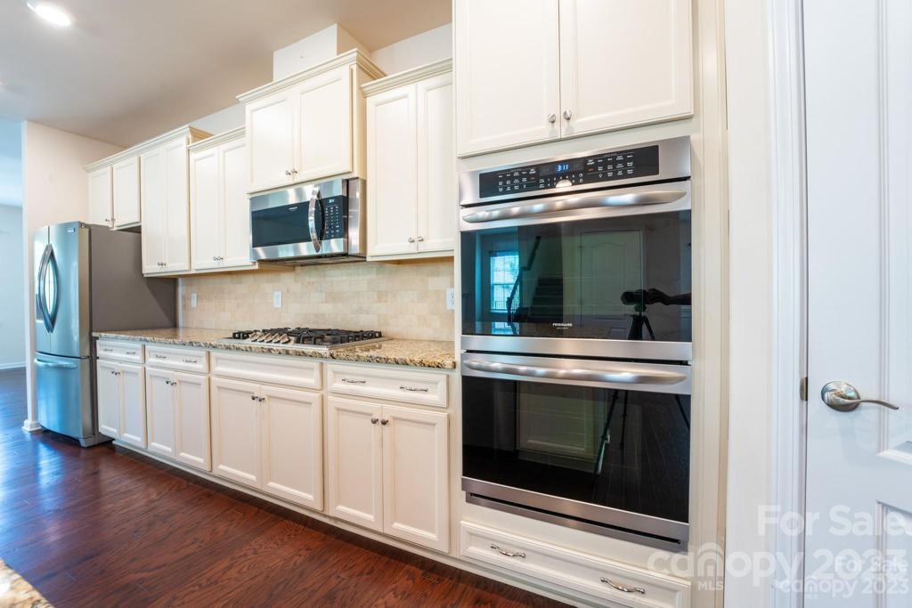 Summerhouse at Paddlers Cove - Residential