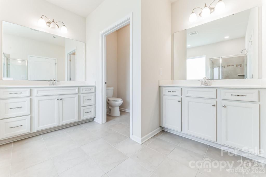 Summerhouse at Paddlers Cove - Residential