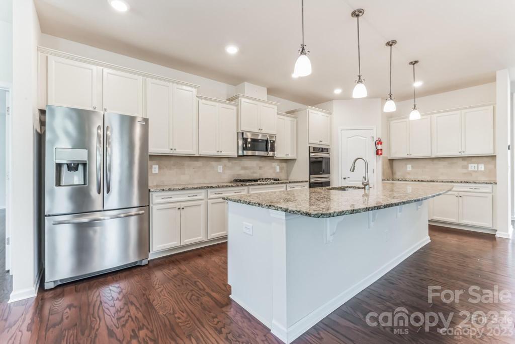 Summerhouse at Paddlers Cove - Residential