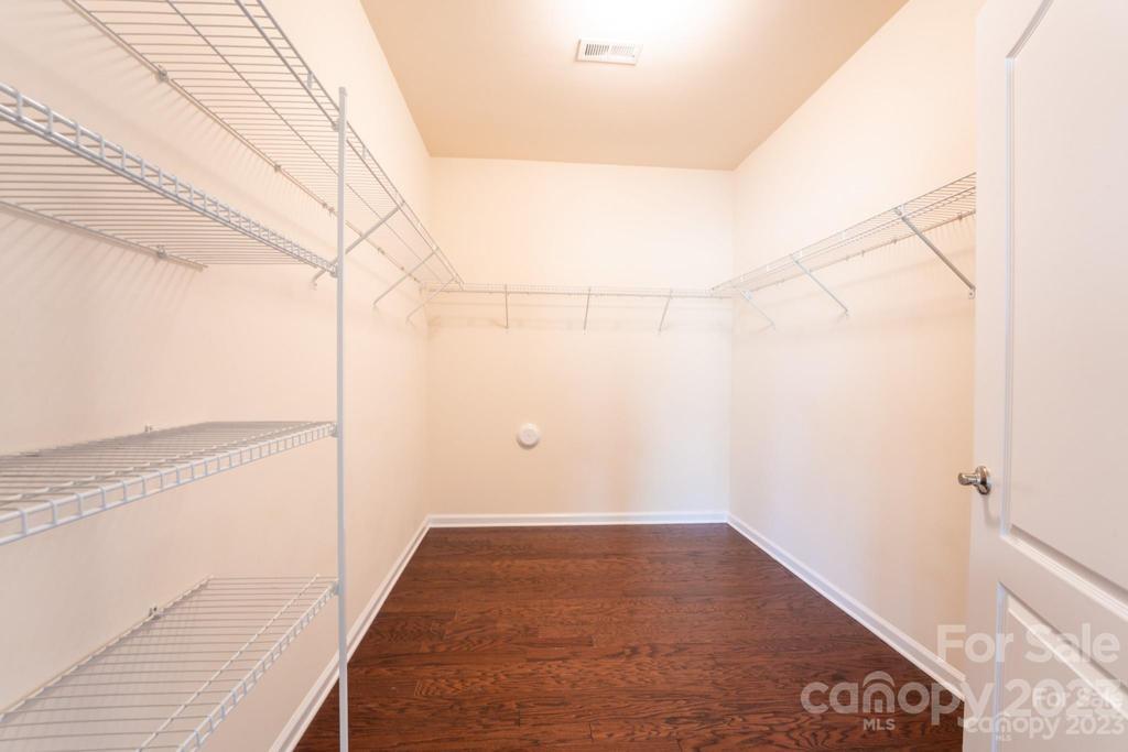 Summerhouse at Paddlers Cove - Residential