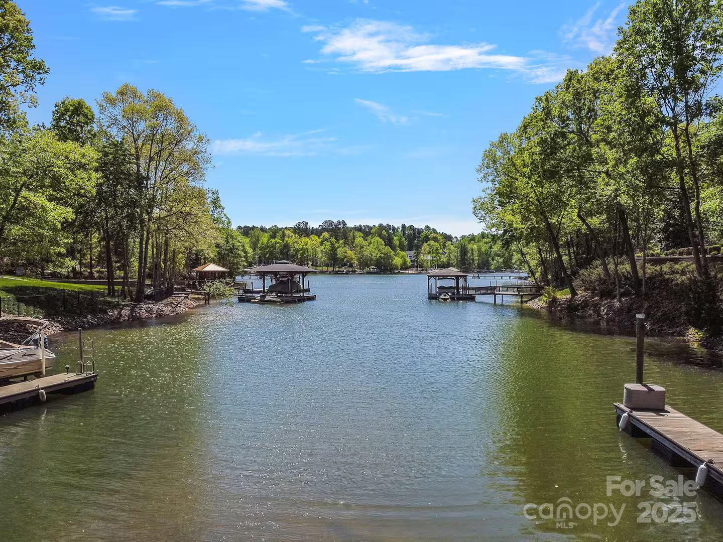 199 Kenway Loop