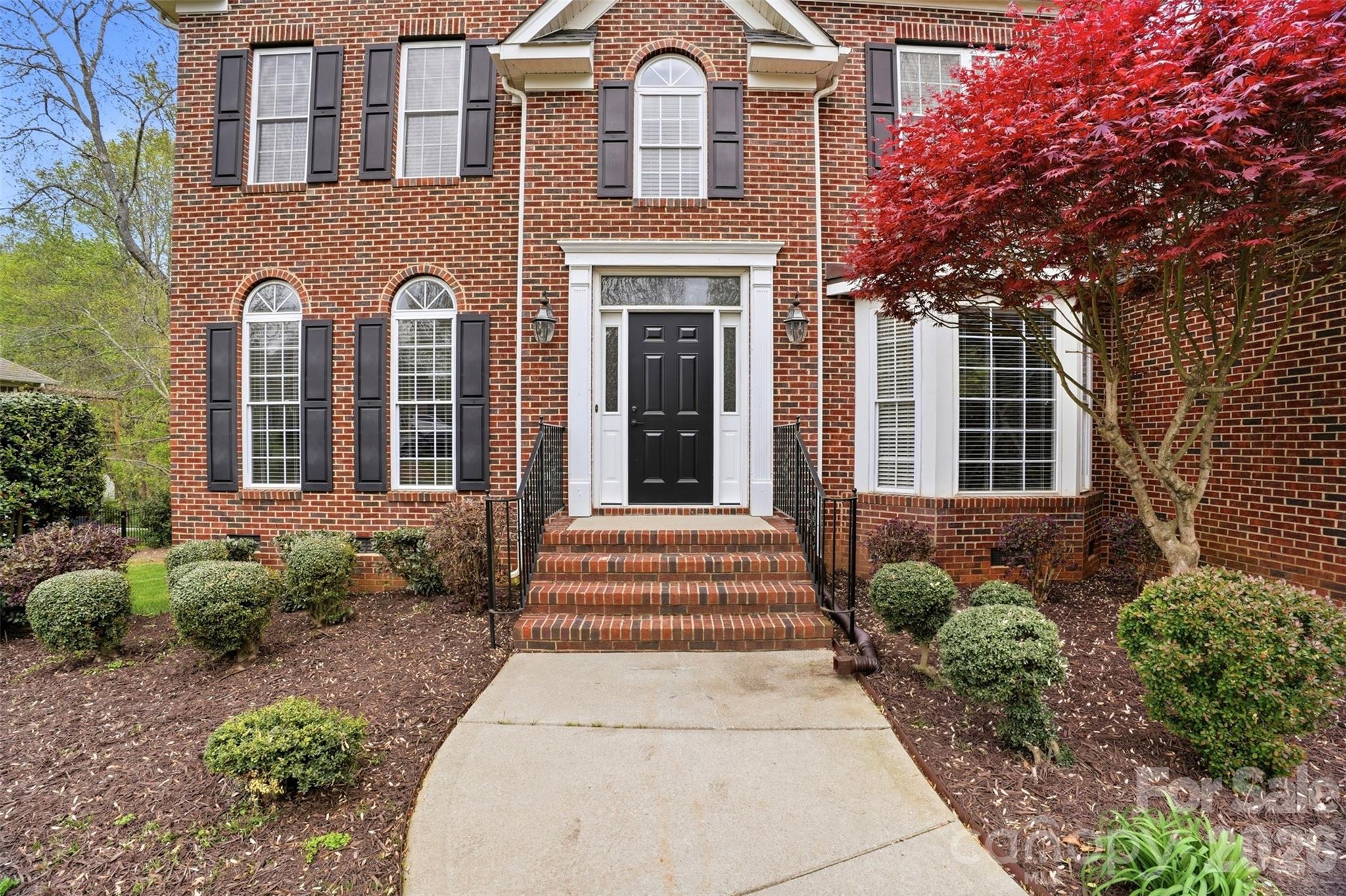 1711 Crestgate Drive