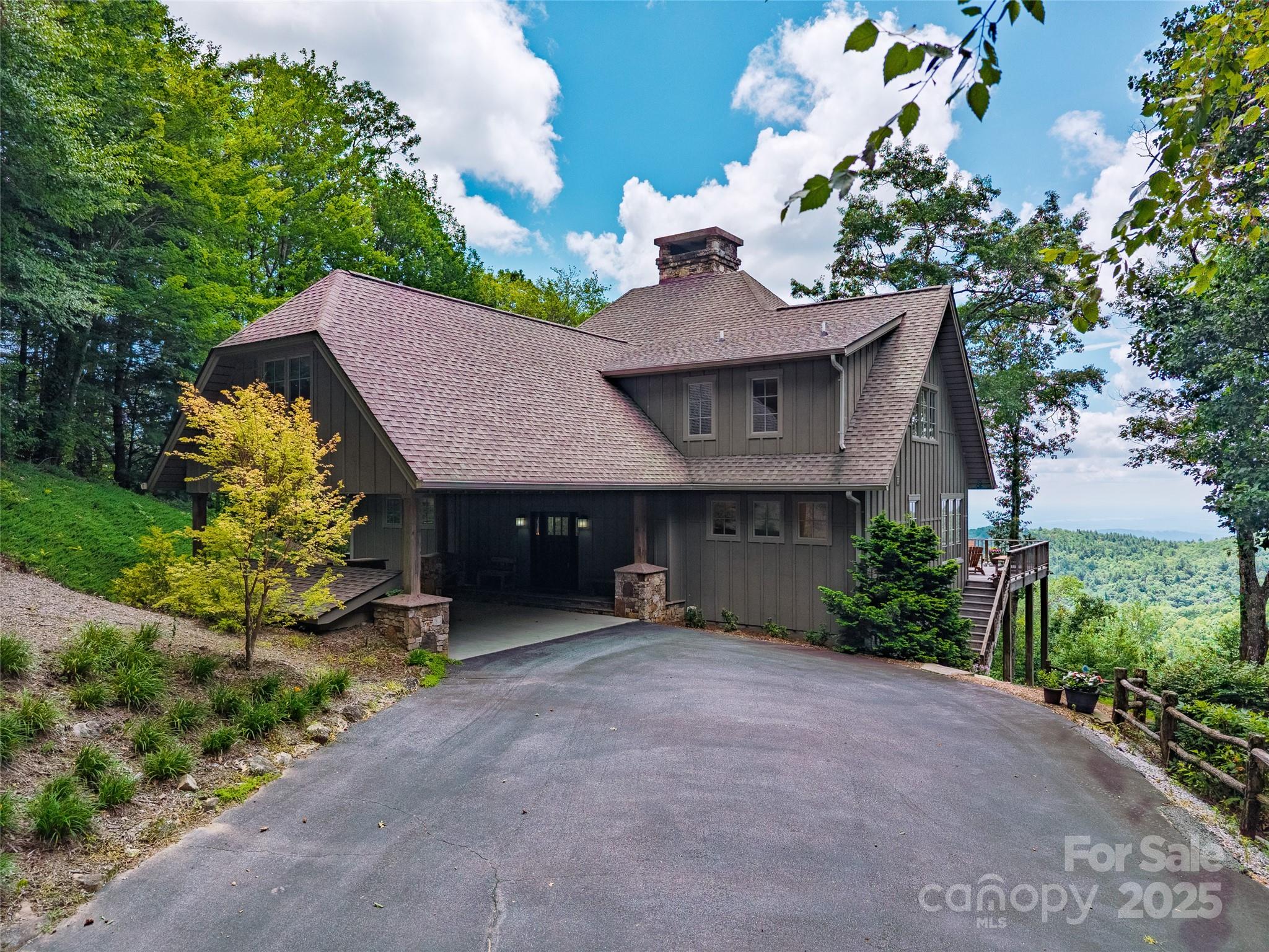 315 Jocassee Trail