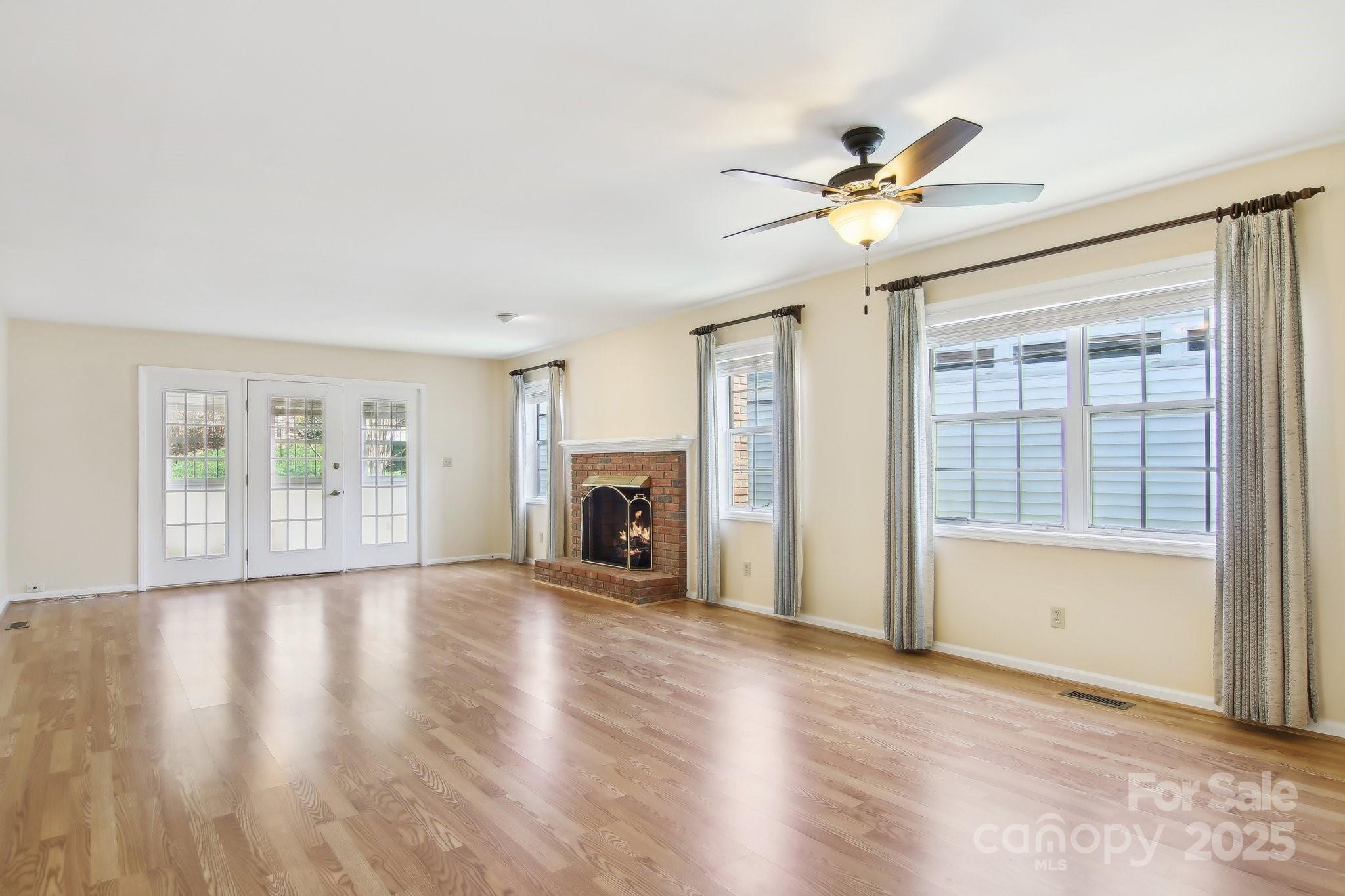 307 Somerton Court