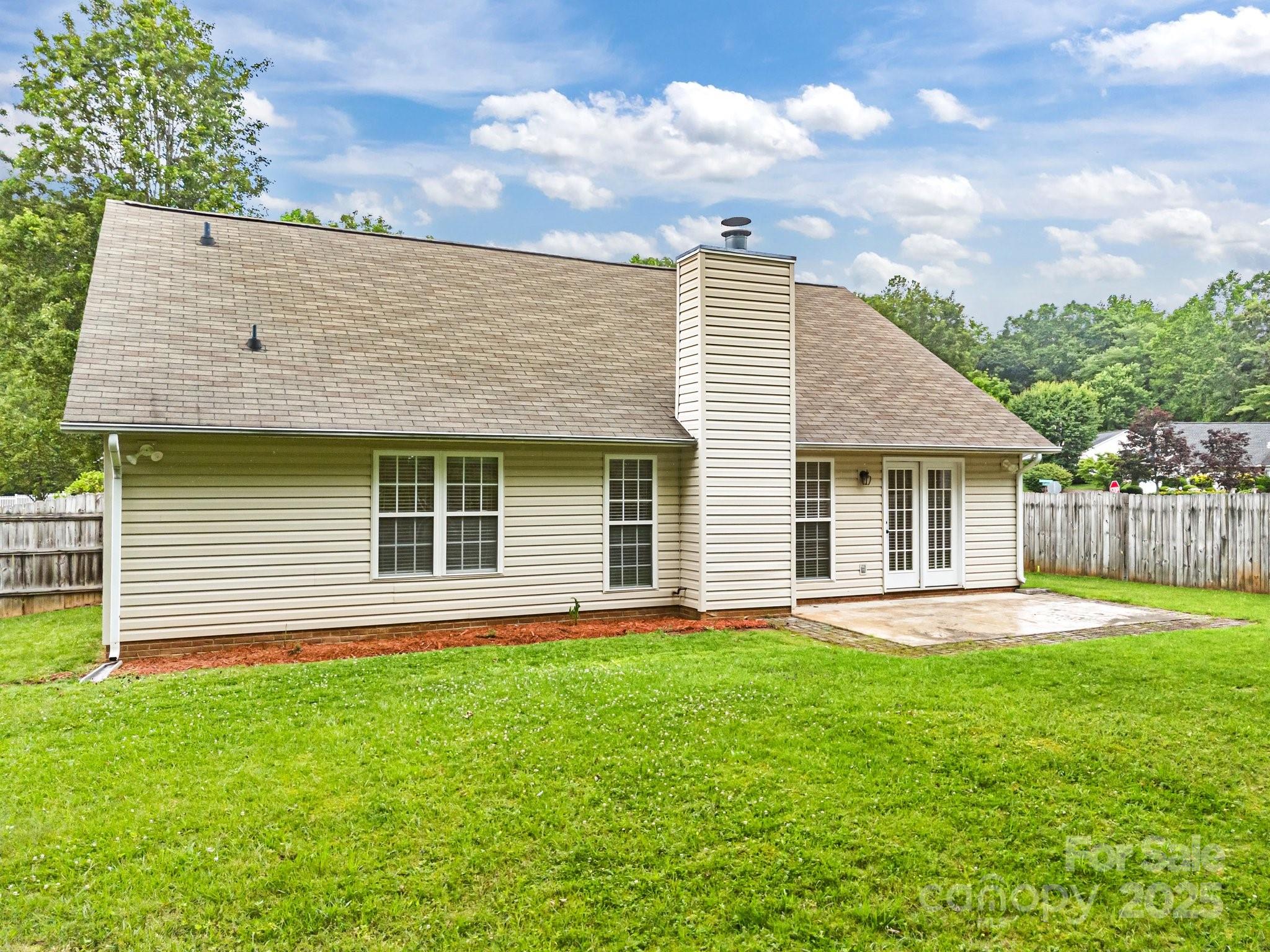 385 Glensprings Drive 269