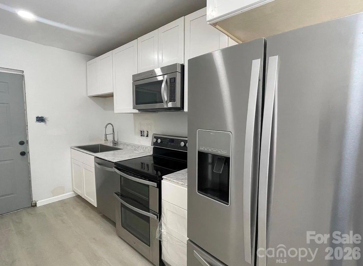 813 3rd Street Place SW 1-3