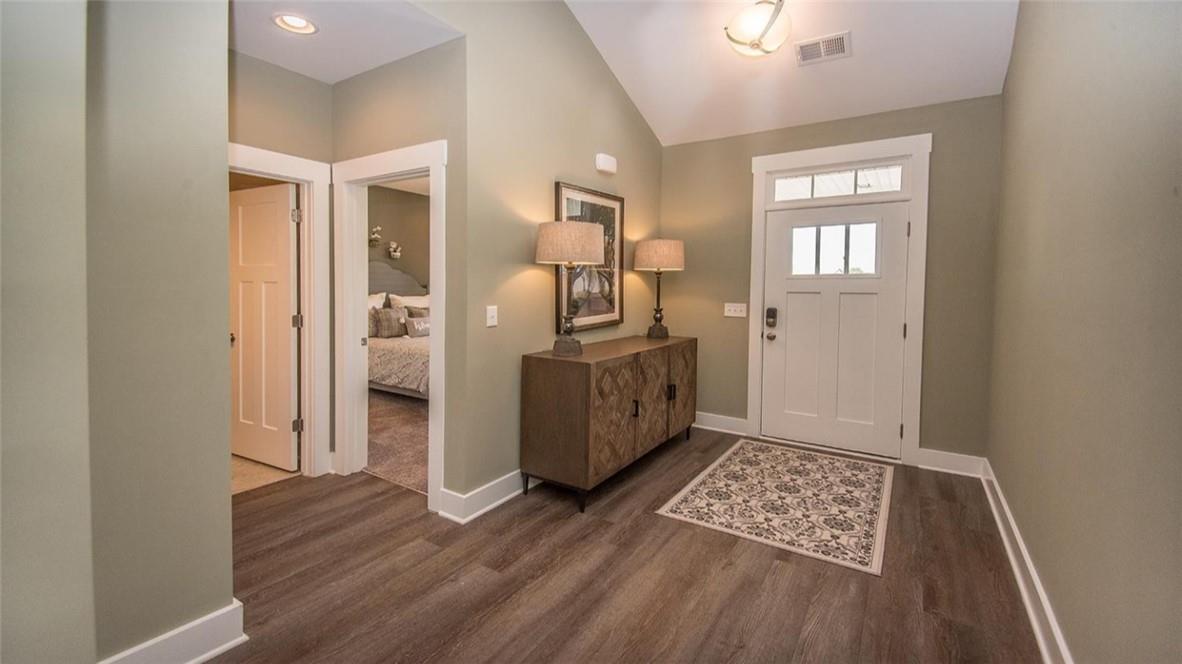 Paddlers Cove - Residential