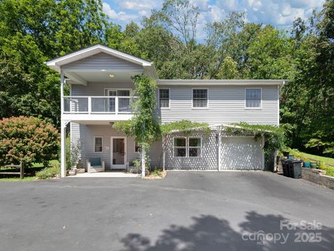 1702 New Stock Road Weaverville NC 28787