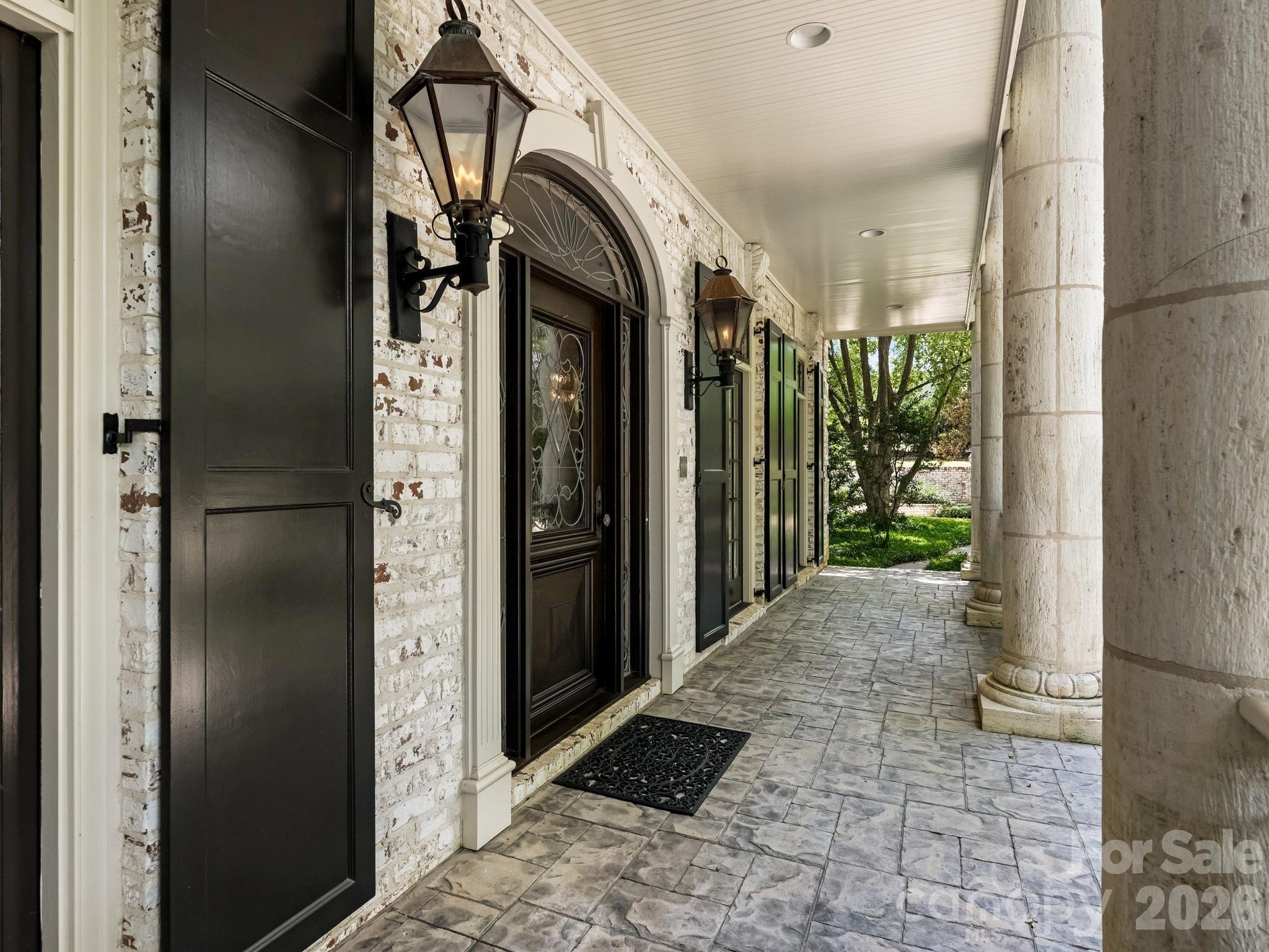 4523 Fox Brook Lane