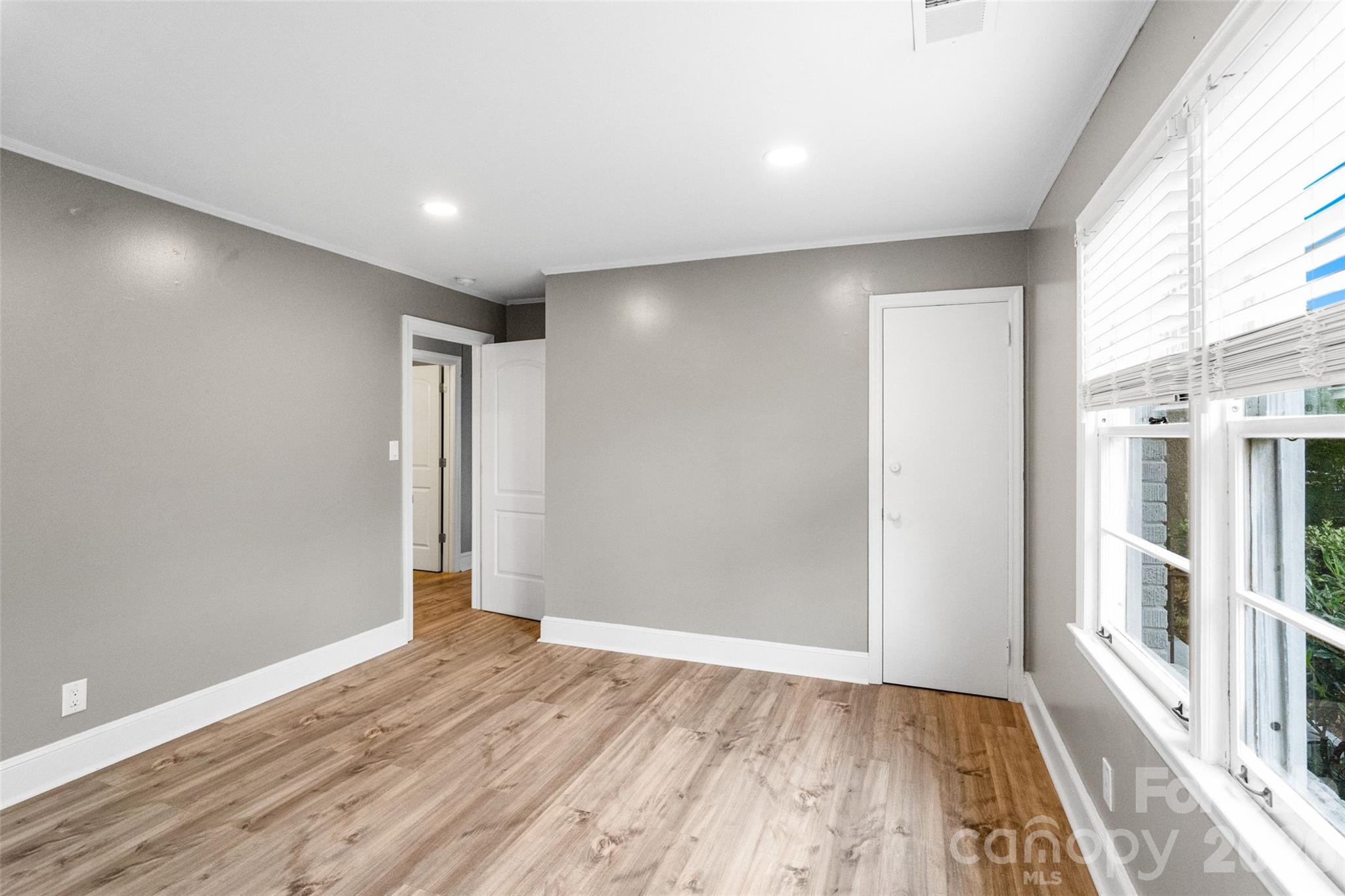 Hampshire Hills - Residential