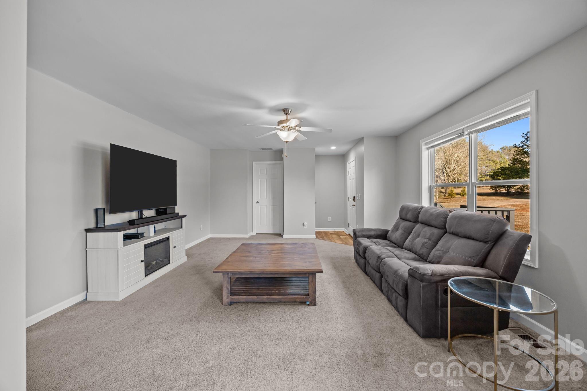 1299 Mount Ulla Highway