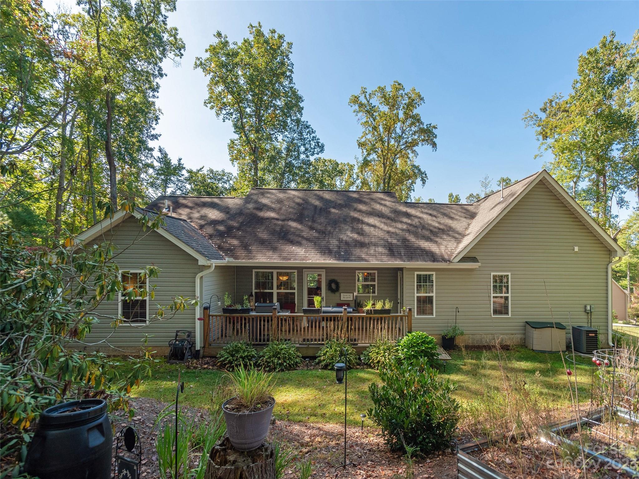 Oasis Cove - Residential