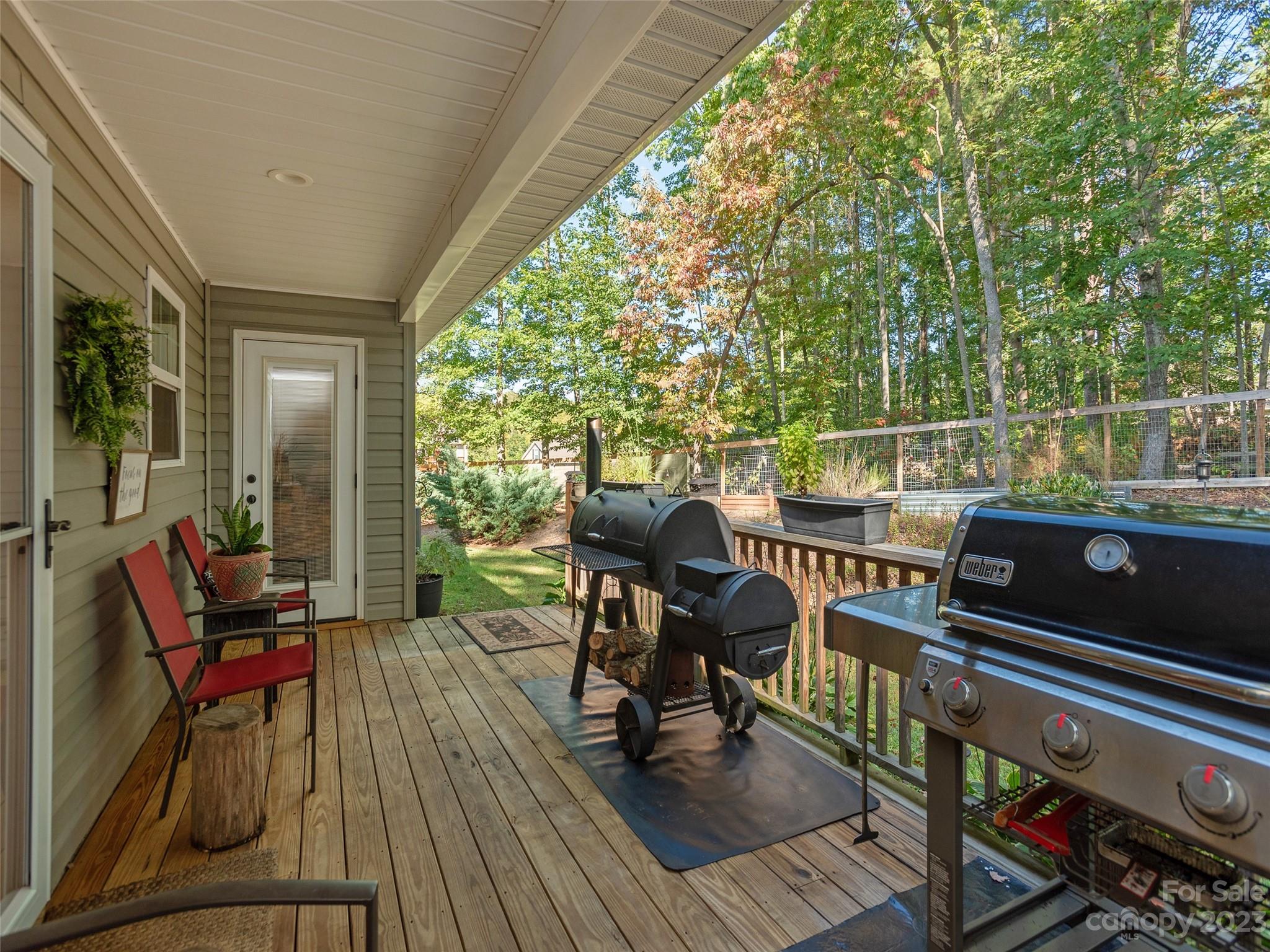 Oasis Cove - Residential