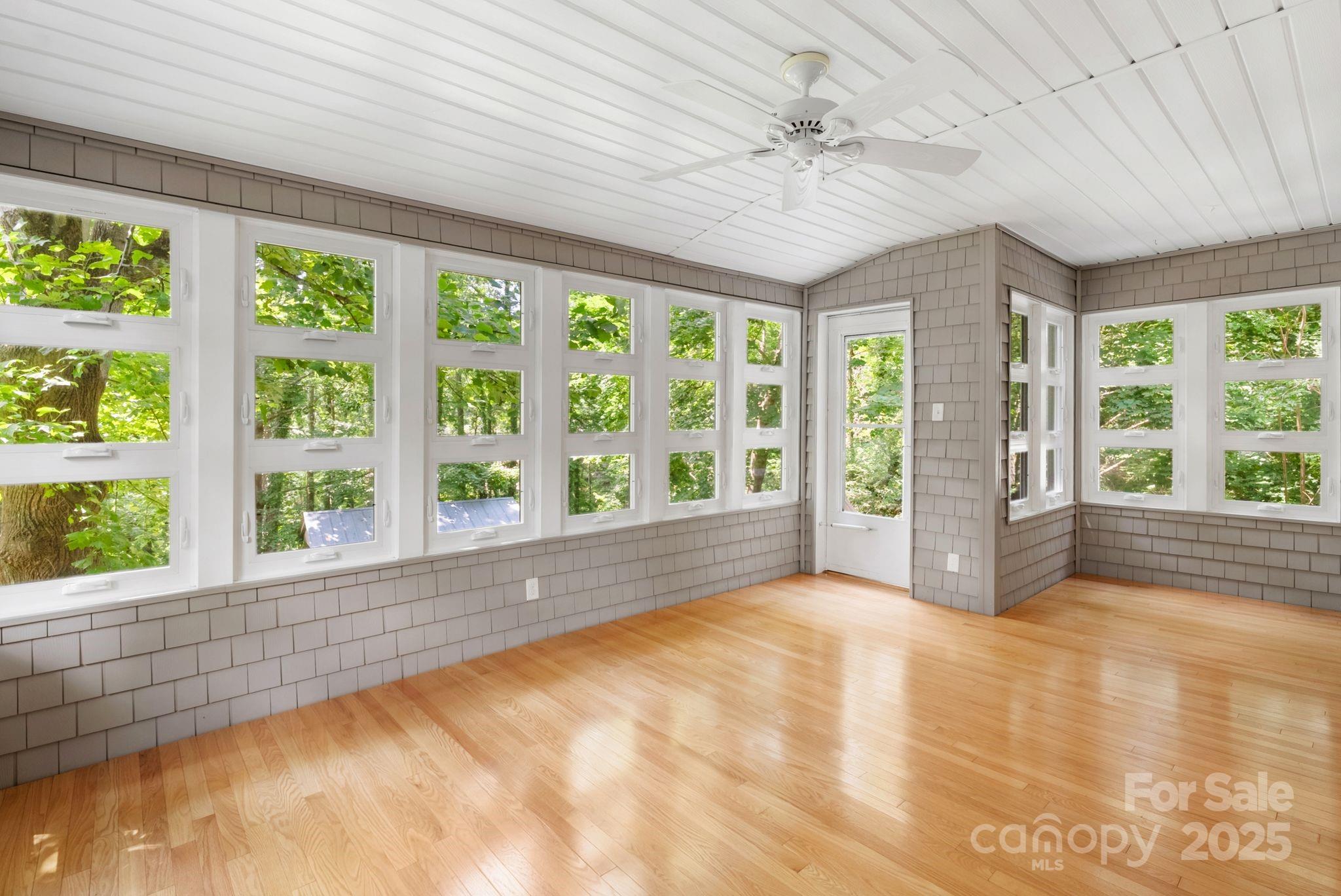 115 Aurora Drive