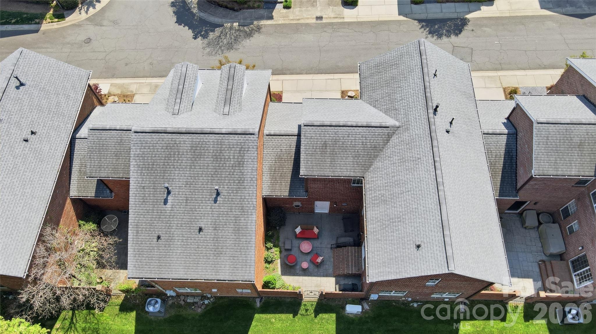 9423 Bonnie Briar Circle