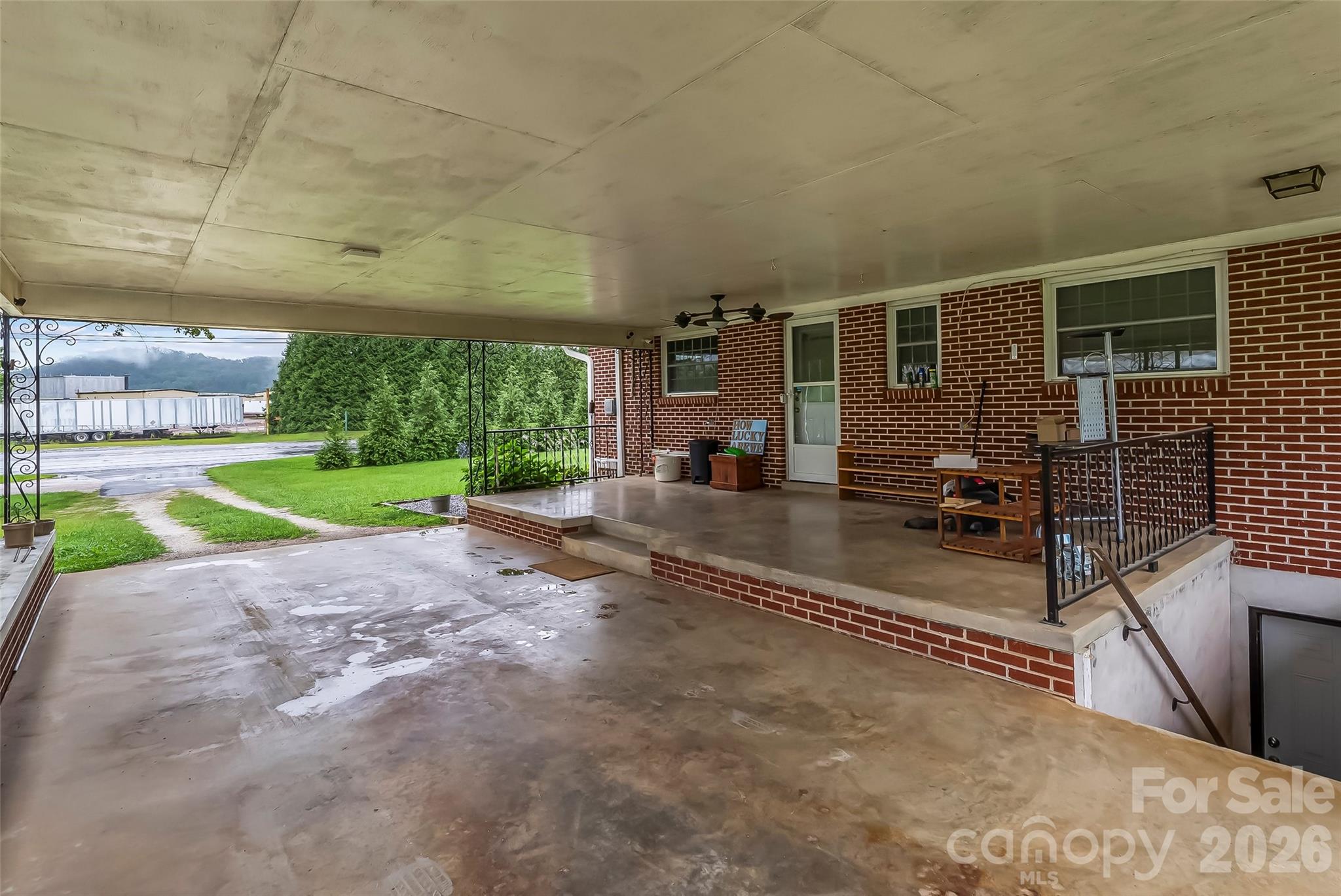 8647 US 221 Highway N