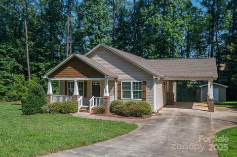 Photo for 110 Leeper Avenue