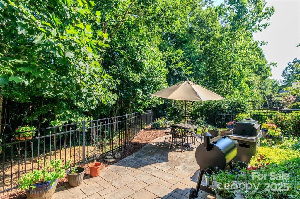 Crismark - Residential