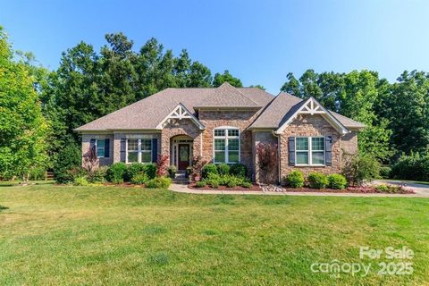 4012 Crismark Drive Indian Trail NC 28079