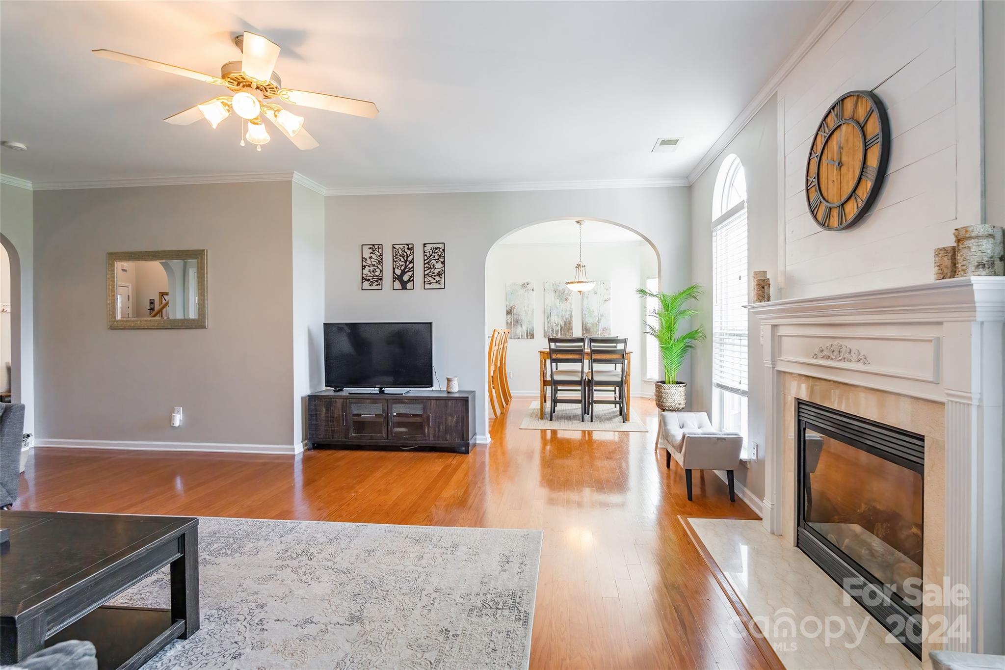 Ridge Pointe - Residential