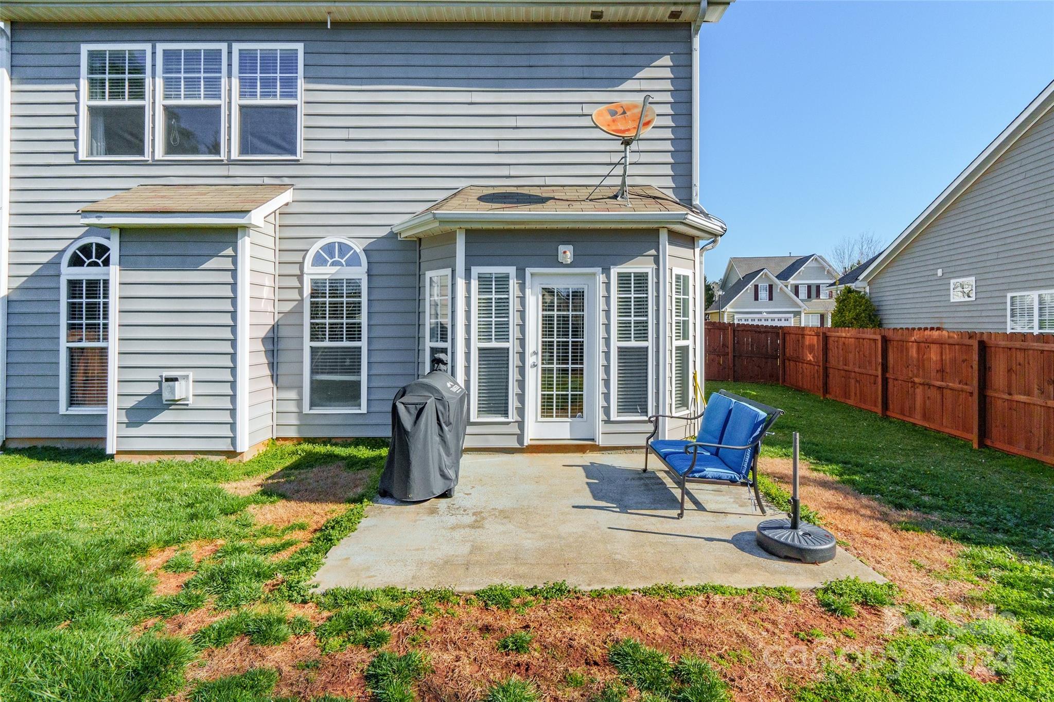 Ridge Pointe - Residential