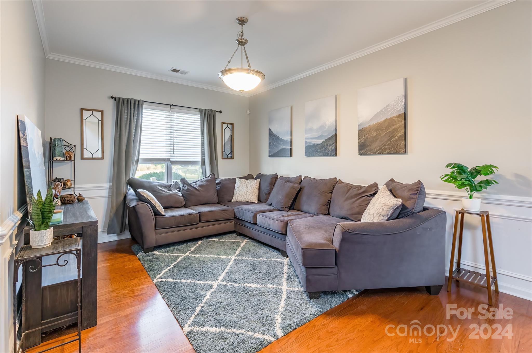 Ridge Pointe - Residential