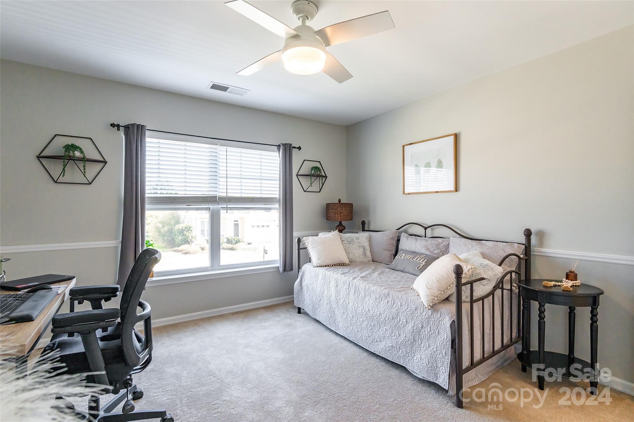 Ridge Pointe - Residential