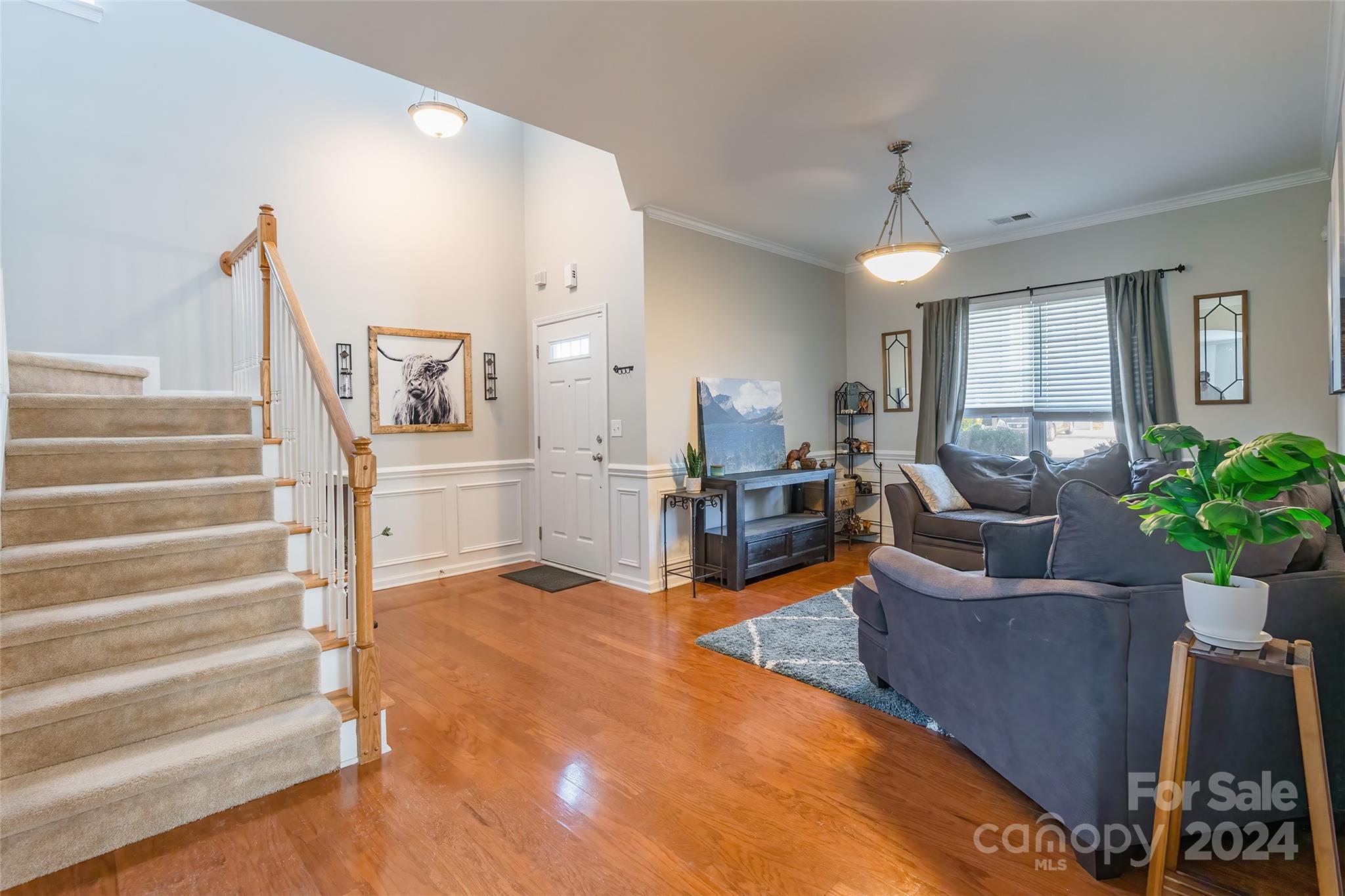 Ridge Pointe - Residential