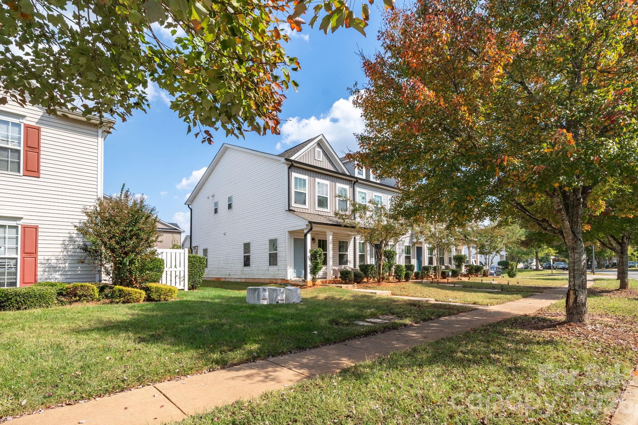 1157 Triece Lane