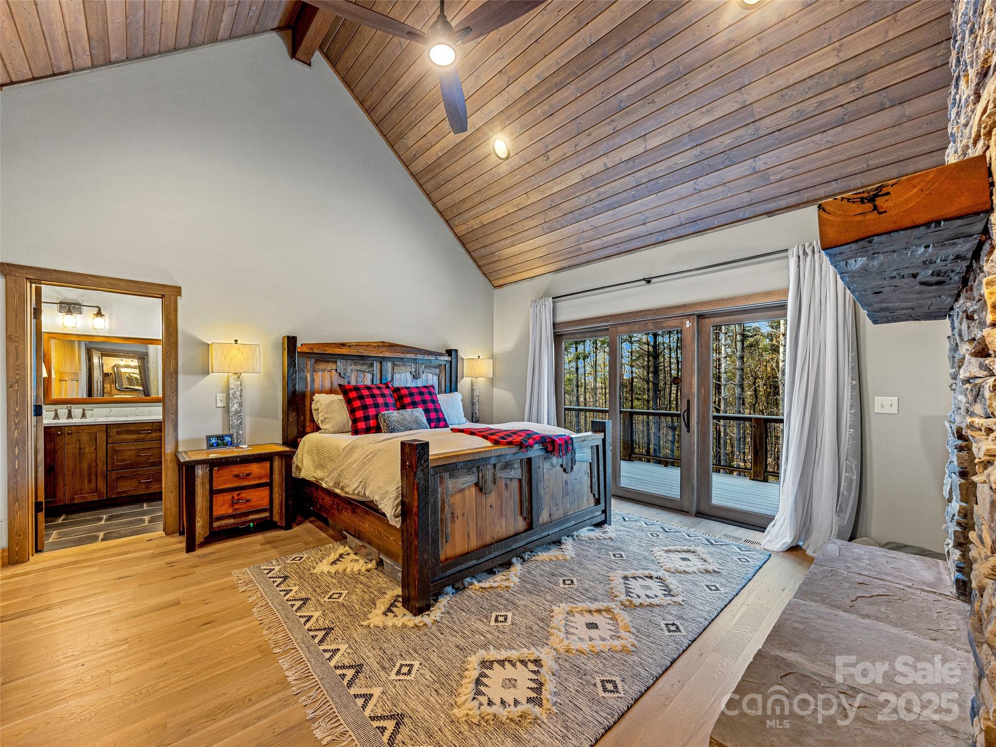 Headwaters Lake - Residential