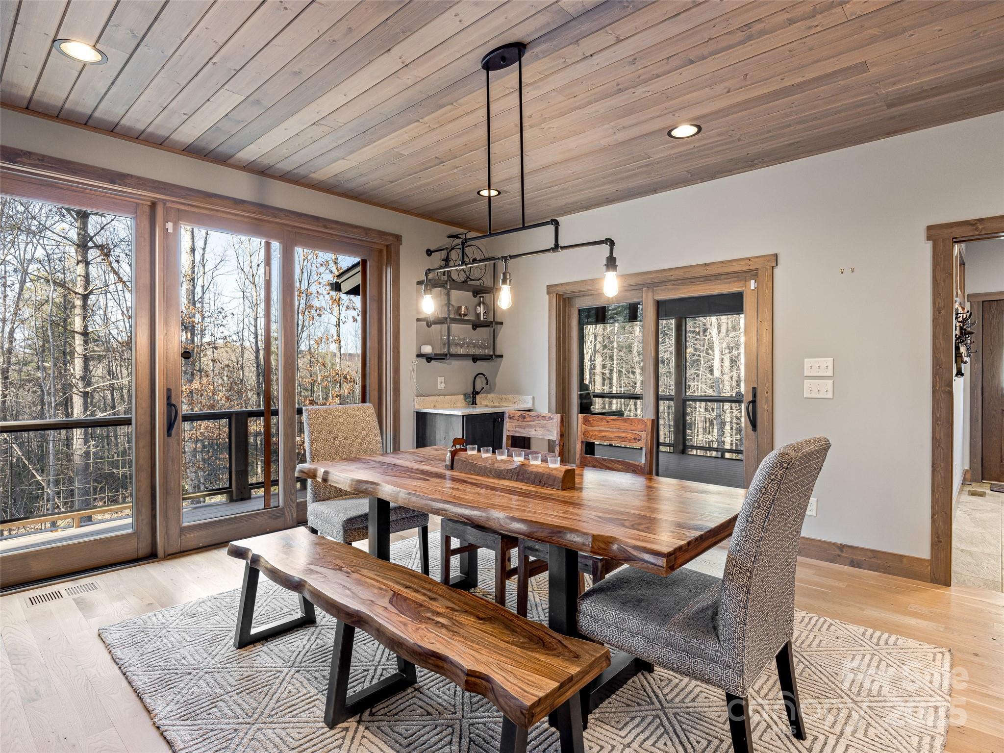 Headwaters Lake - Residential