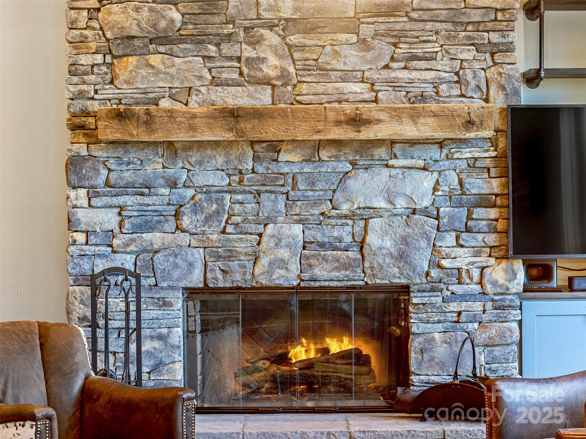 Headwaters Lake - Residential