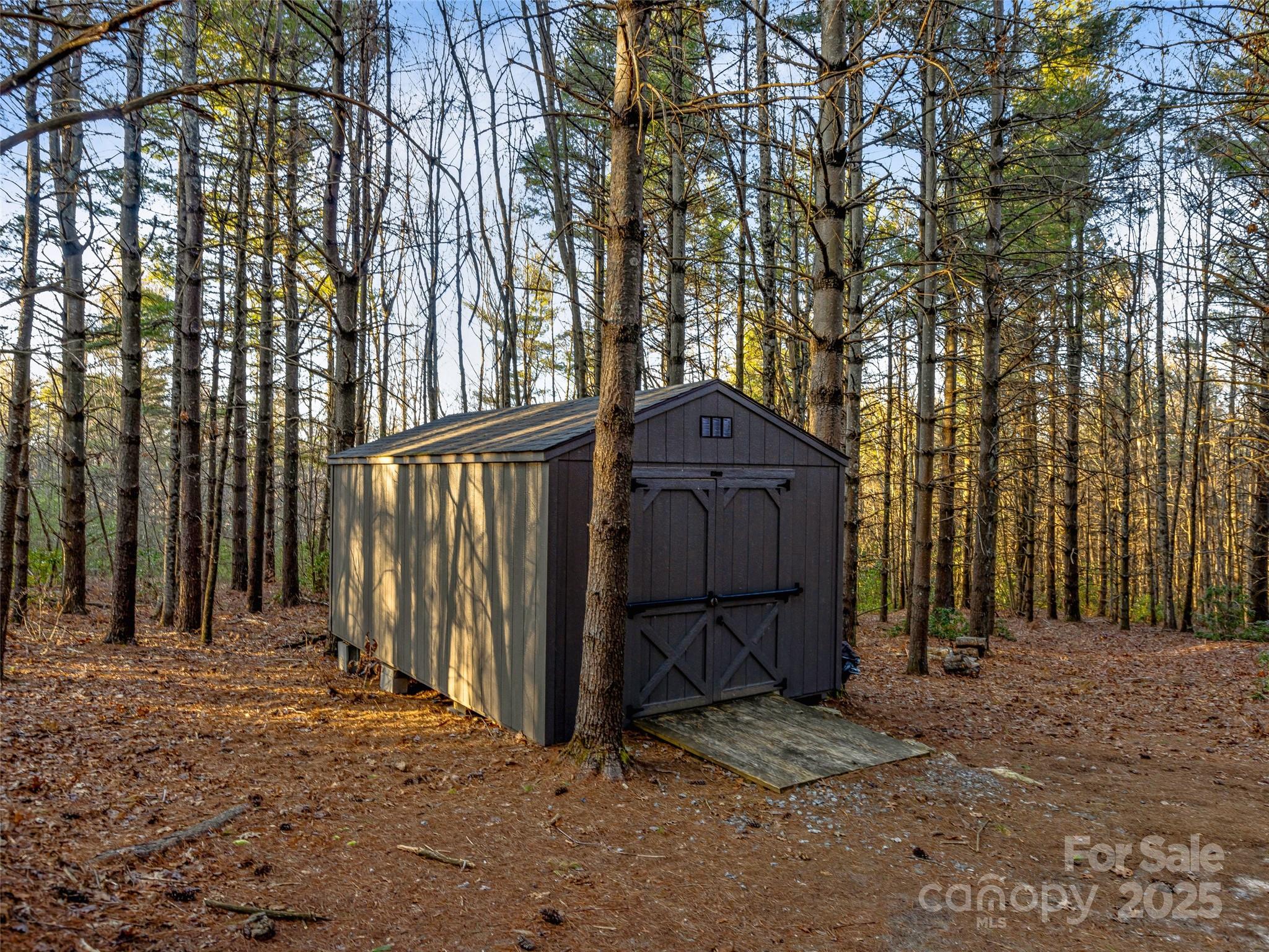 Headwaters Lake - Residential