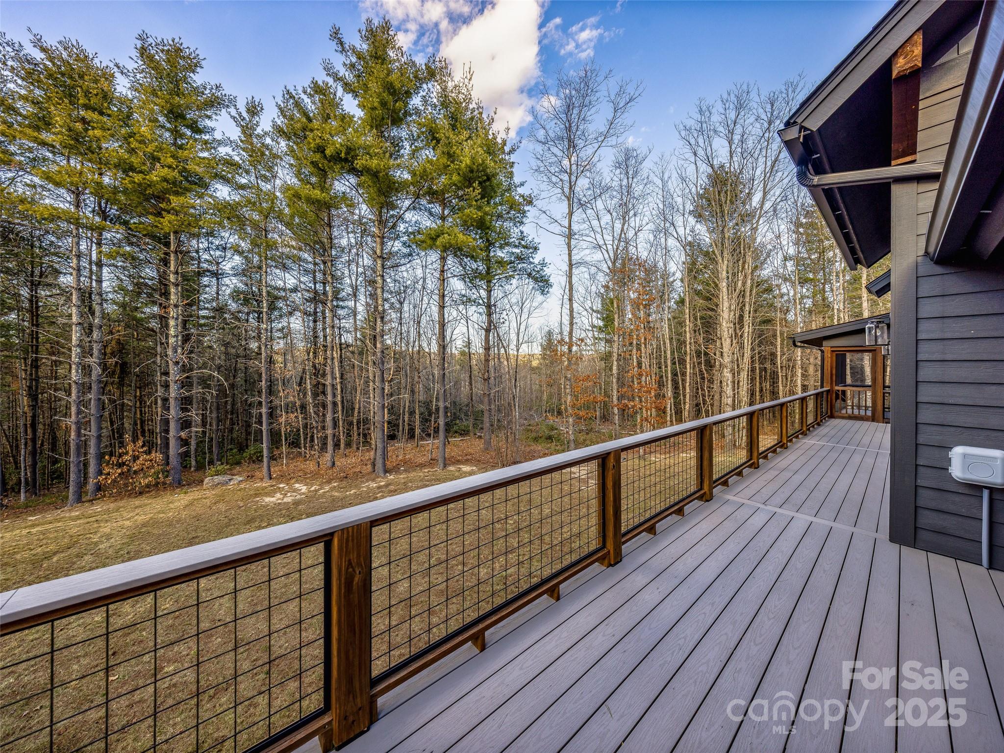 Headwaters Lake - Residential