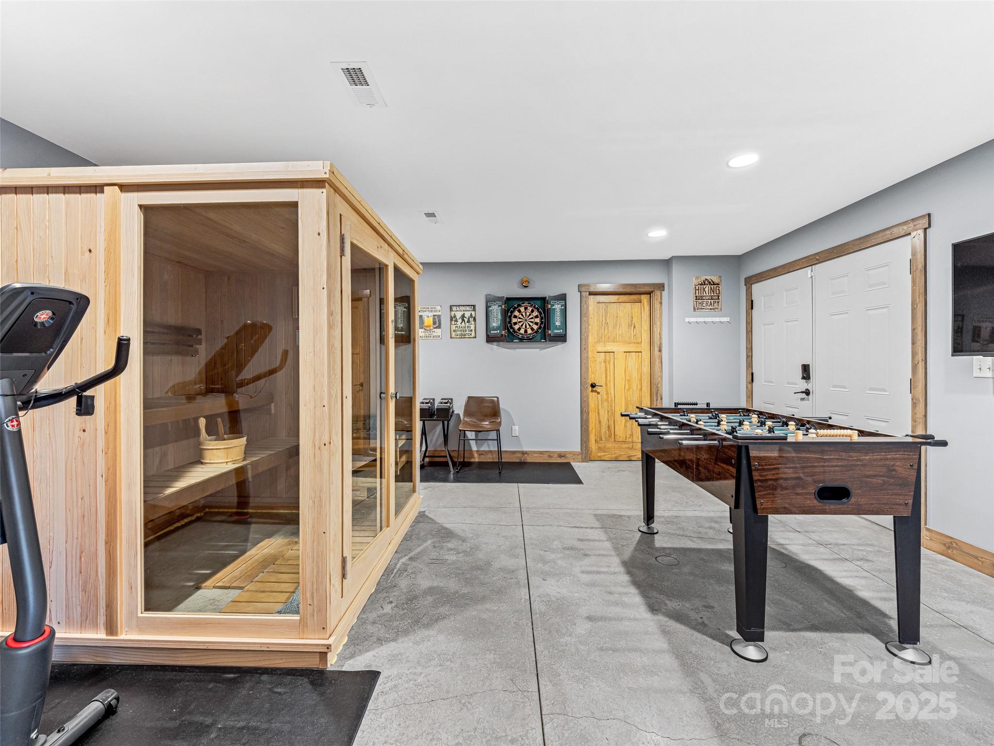 Headwaters Lake - Residential