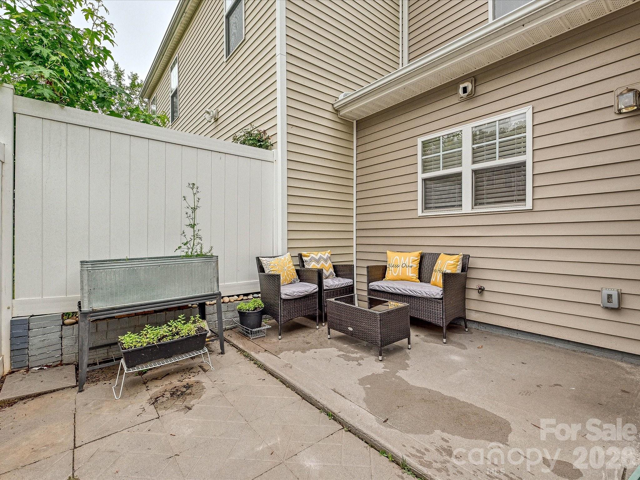 Stonebrook - Residential