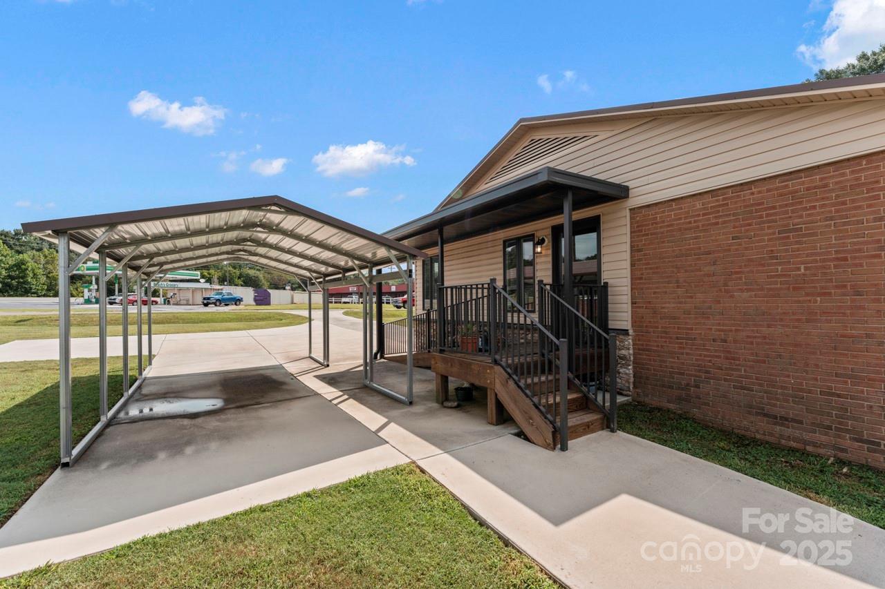 128 Killian Farm Road