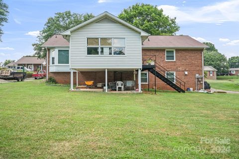 A home in Hickory