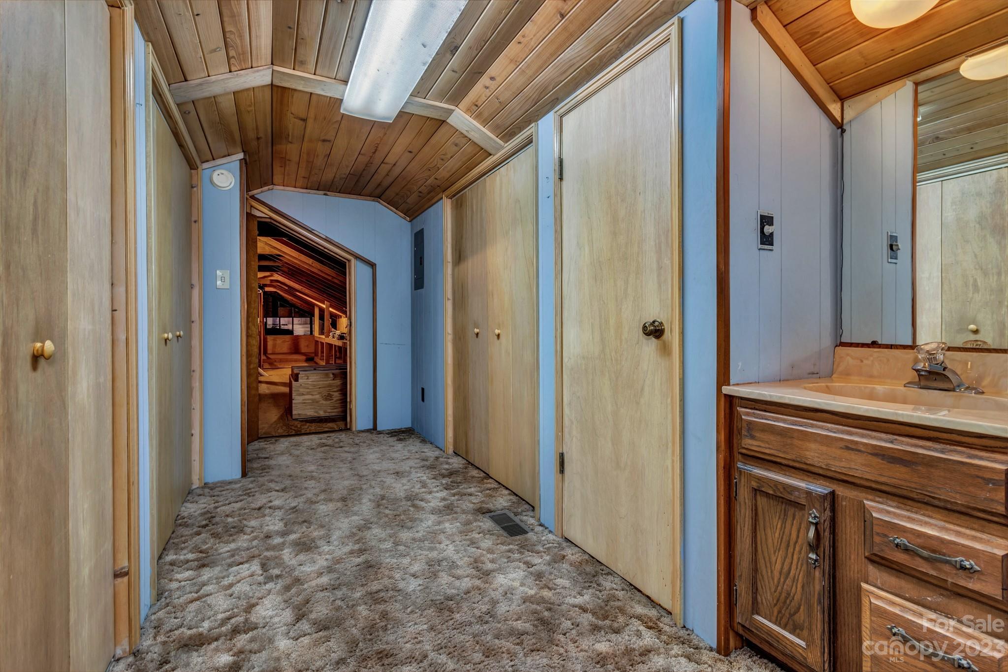 High Meadows - Residential