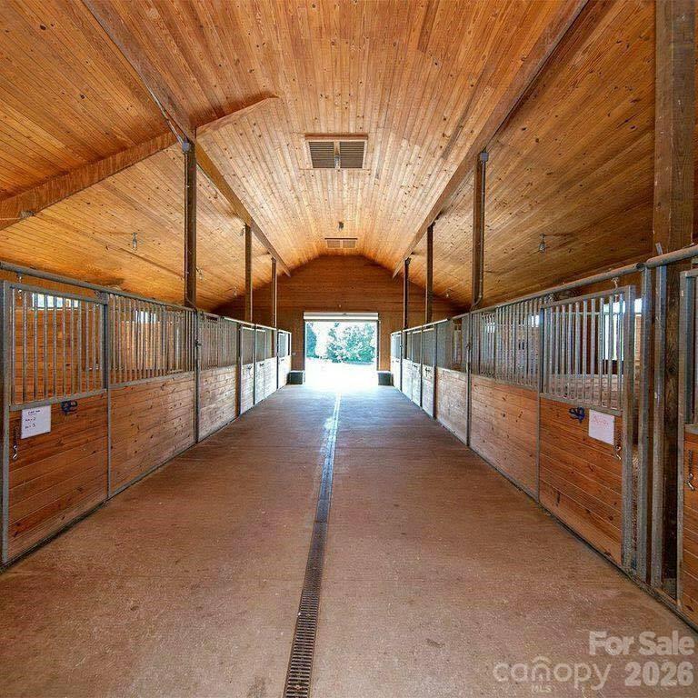 McNeely Farms - Residential