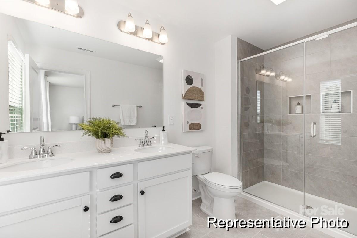 Eagles Crest - Residential