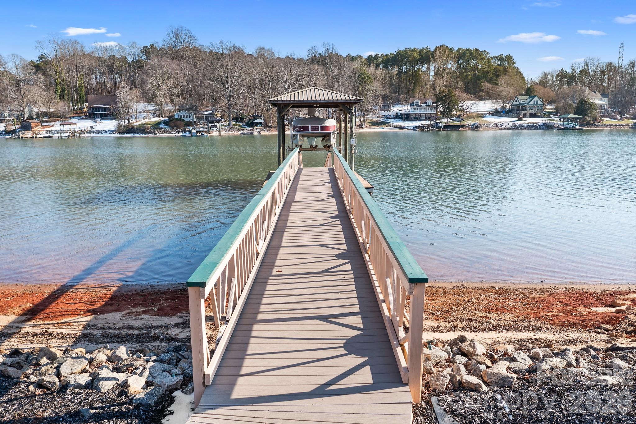 Captains Cove - Residential