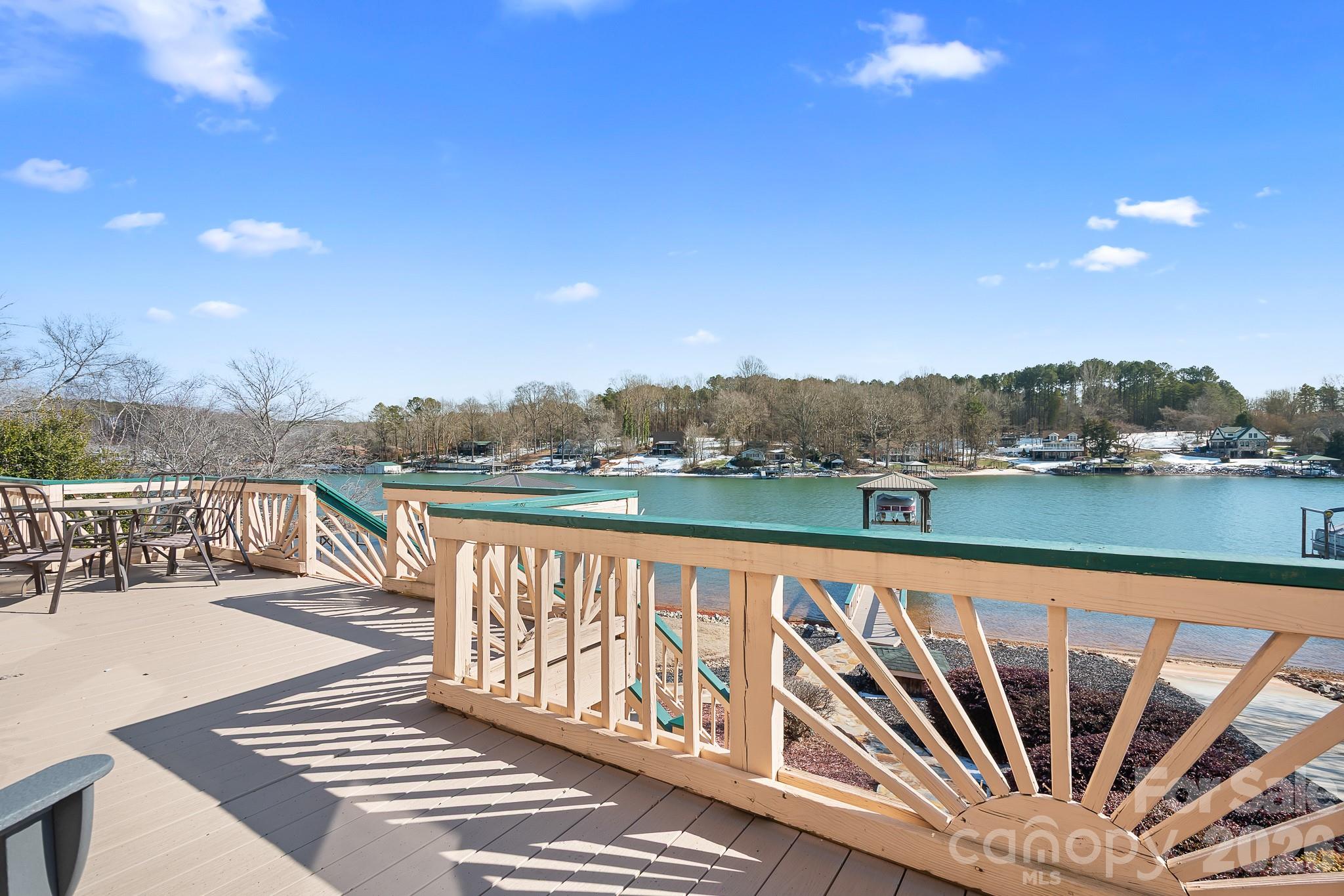 Captains Cove - Residential