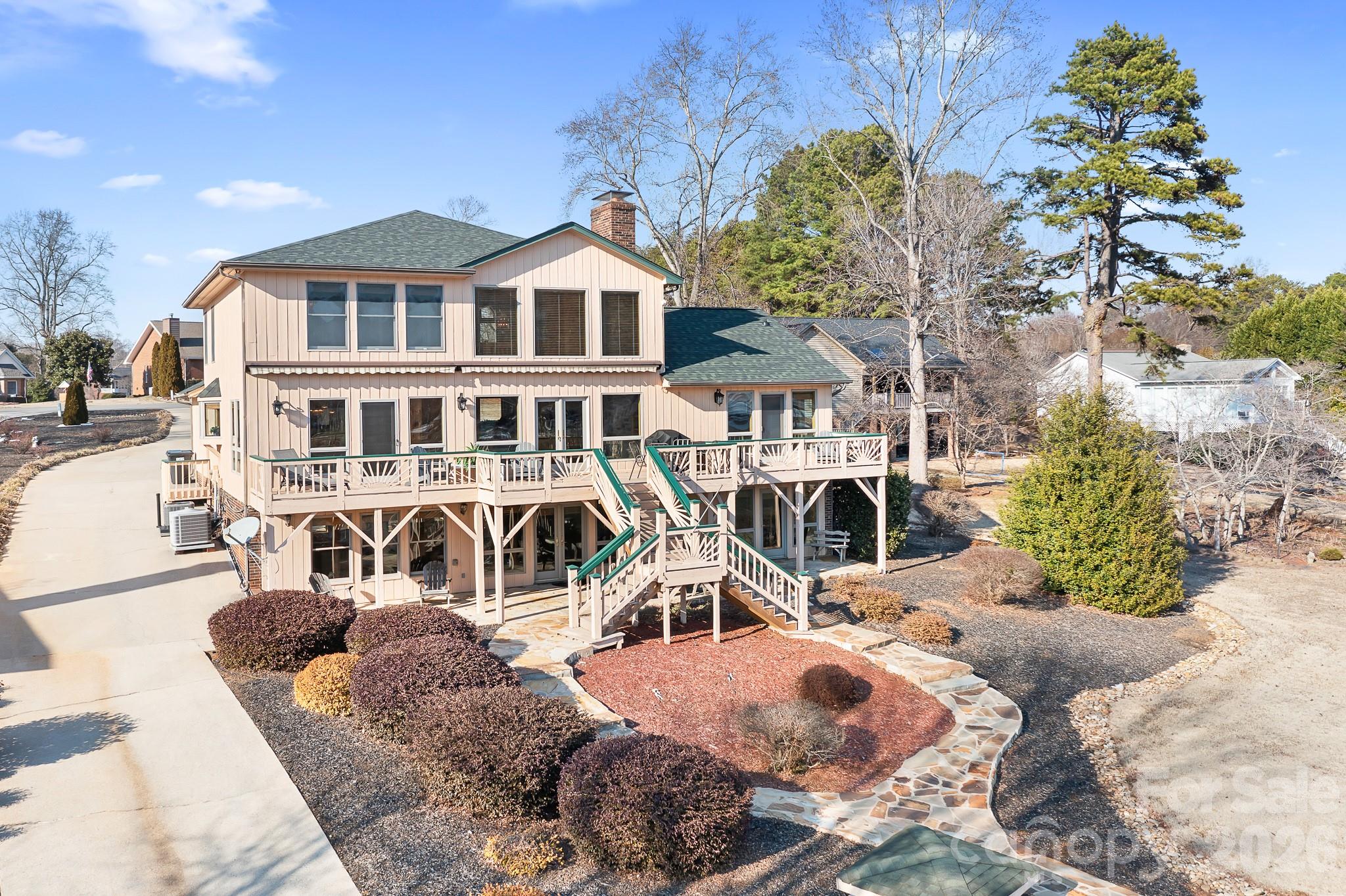 Captains Cove - Residential