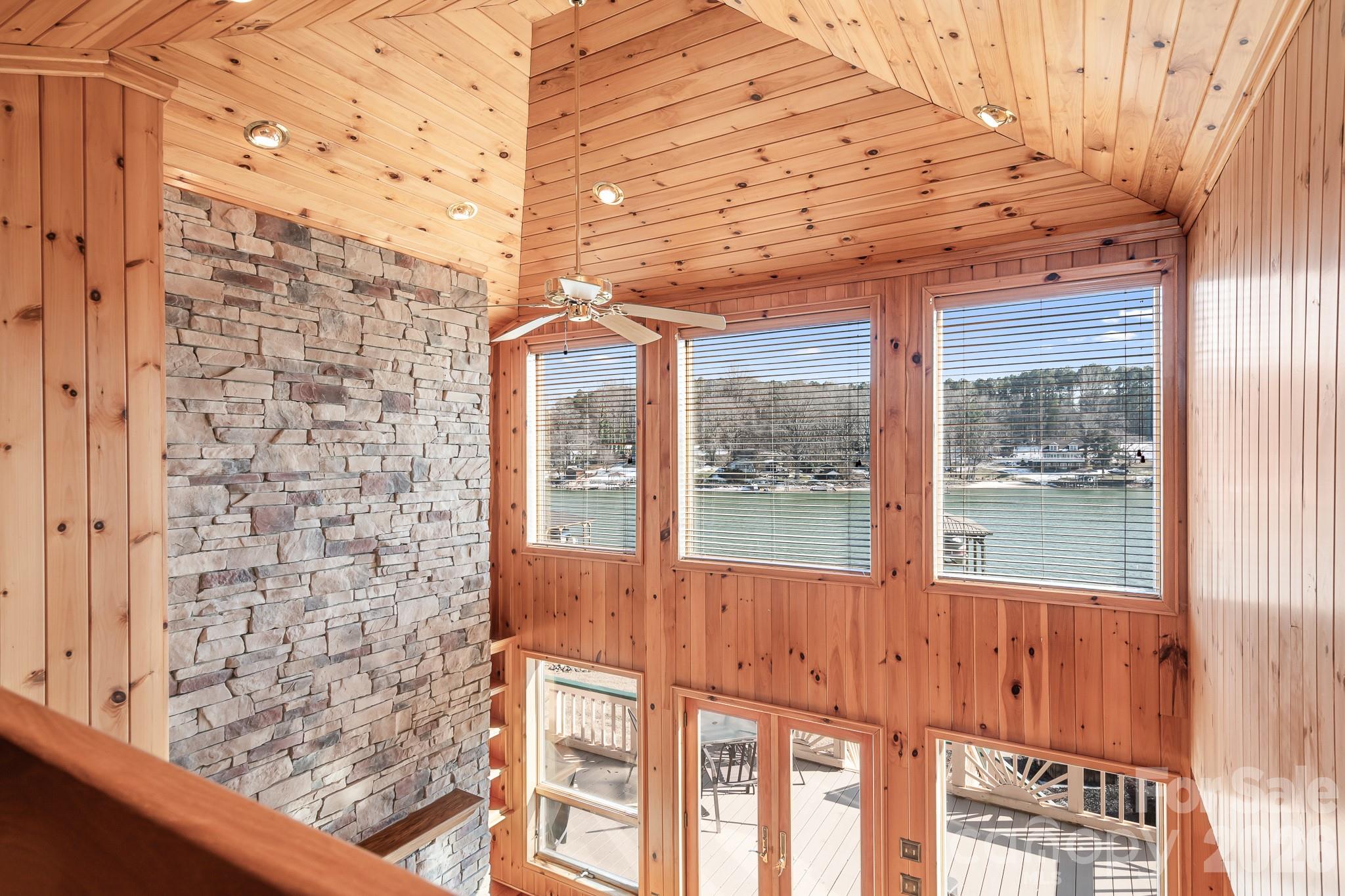 Captains Cove - Residential