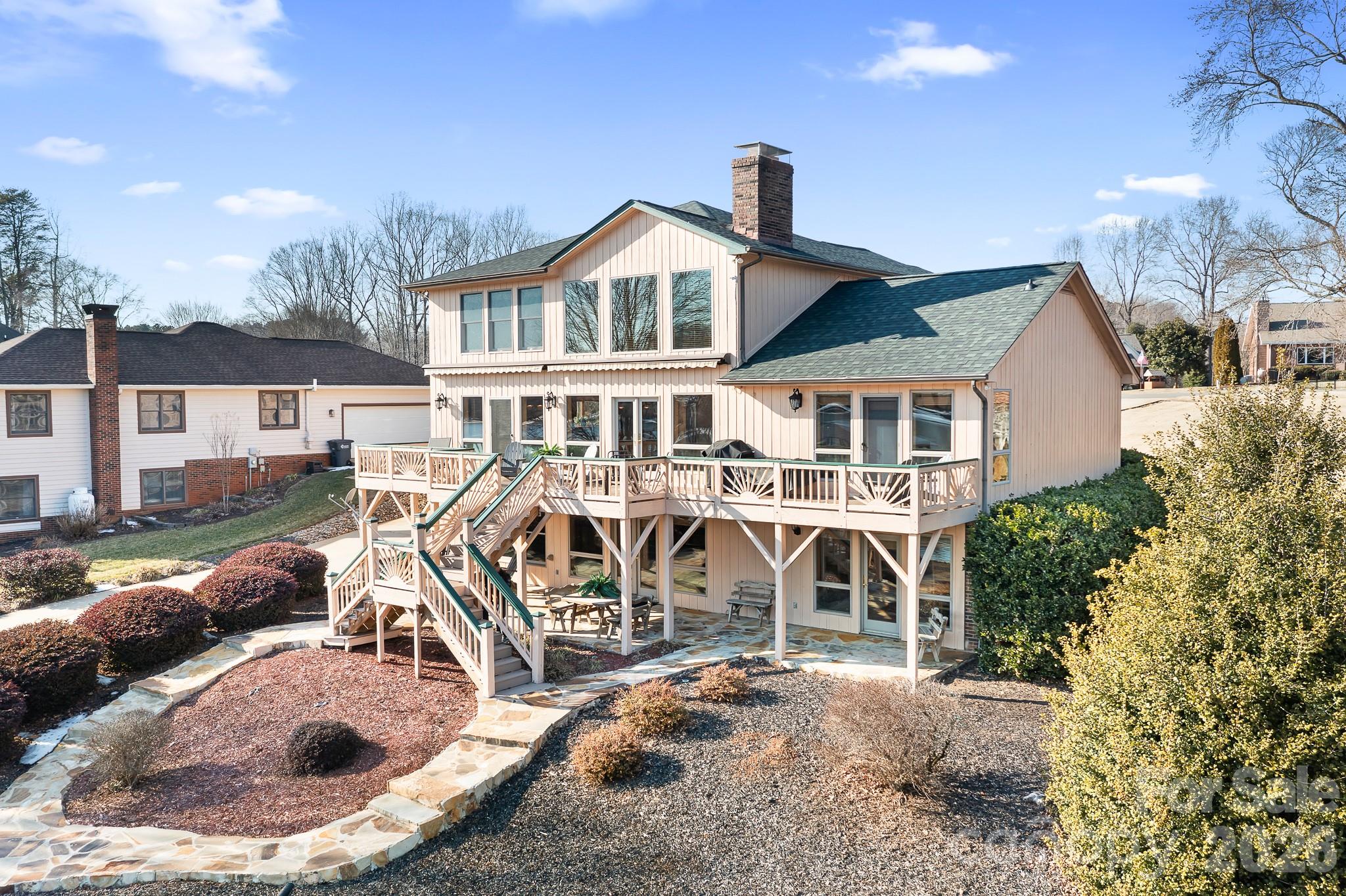 Captains Cove - Residential