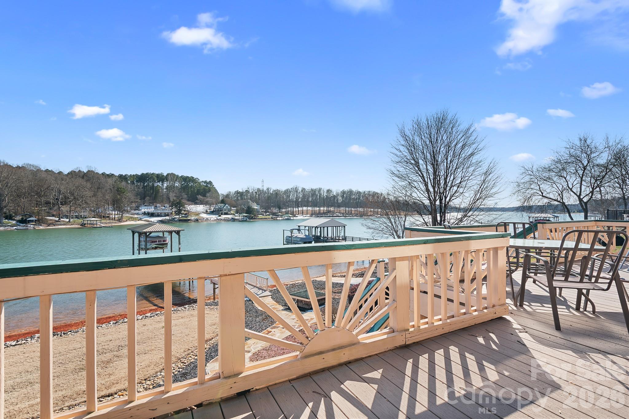 Captains Cove - Residential