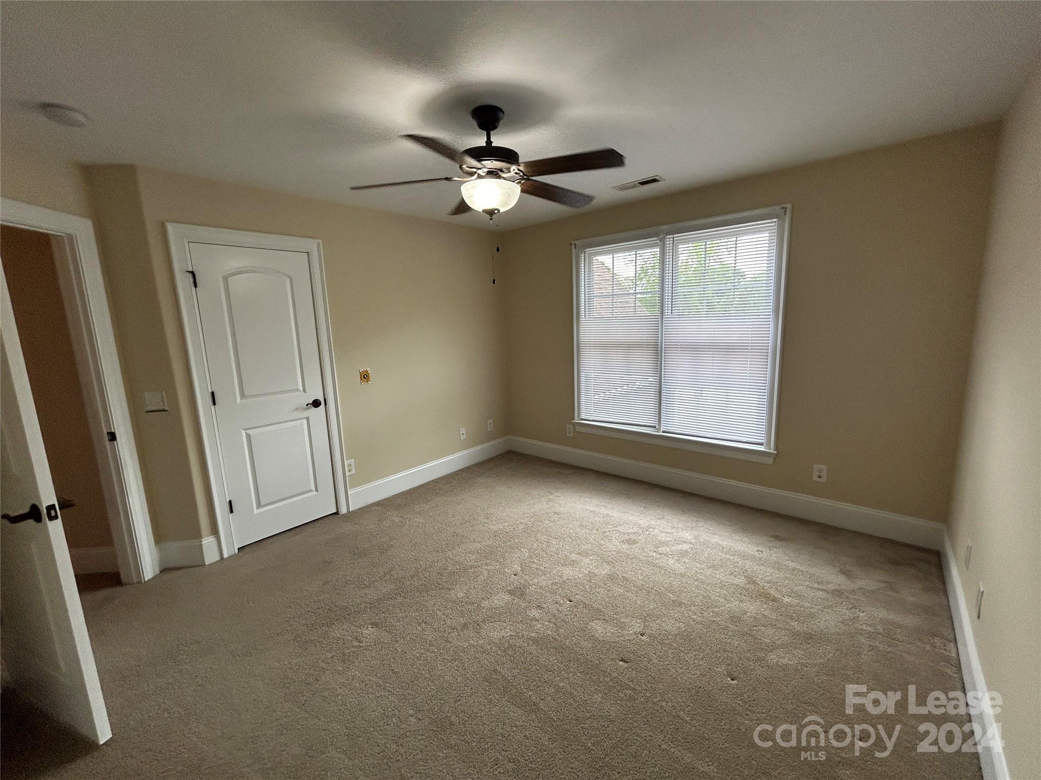 Paramount Shores - Residential Lease