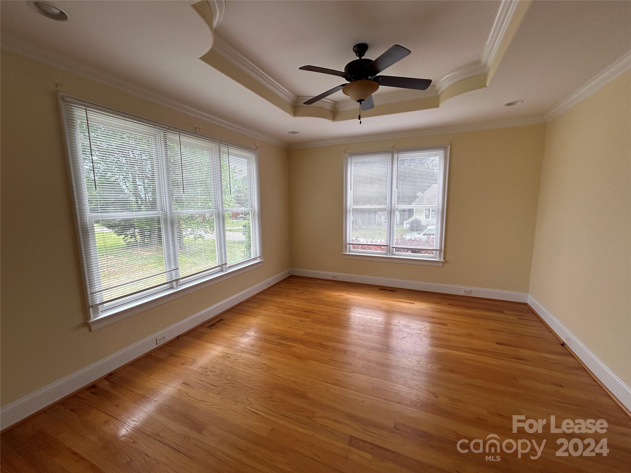 Paramount Shores - Residential Lease