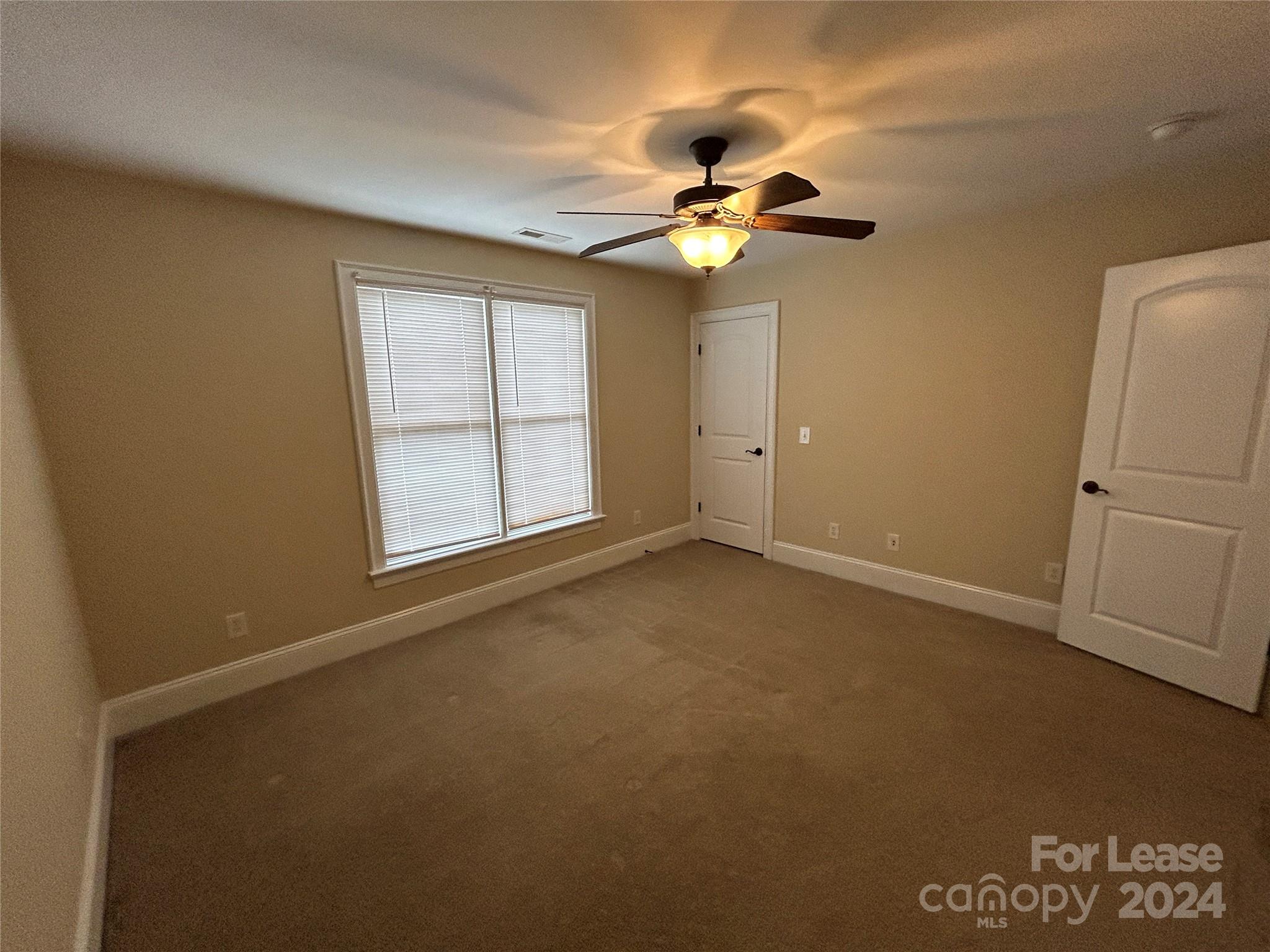 Paramount Shores - Residential Lease